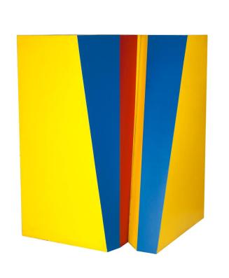 Roland Goeschl, Großer Farbwürfel, 1968, Eisen, lackiert, 170 x 120 x 120 cm, Belvedere, Wien,  ...