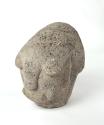 Walter Salzmann, Kopf, 1957, Beton, 45 × 30 × 37 cm, Artothek des Bundes, Dauerleihgabe im Belv…