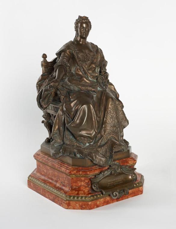 Caspar von Zumbusch, Reduktion des Denkmals für Kaiserin Maria Theresia, 1894, Bronze auf rotma ...