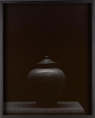 Anja Ronacher, Porzellangefäß, Tang Dynastie, 618–907, Luoyang Museum, China, 2012, Silbergelat…