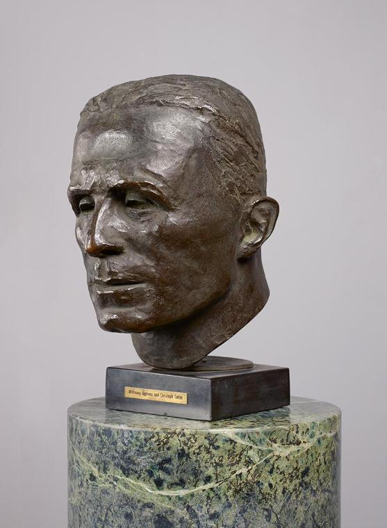 Georg Ehrlich, Hans Tietze, 1931, Bronze, 29 cm, 32 x 20 x 24 cm (inkl. Sockel), Inv.-Nr. 6316,…