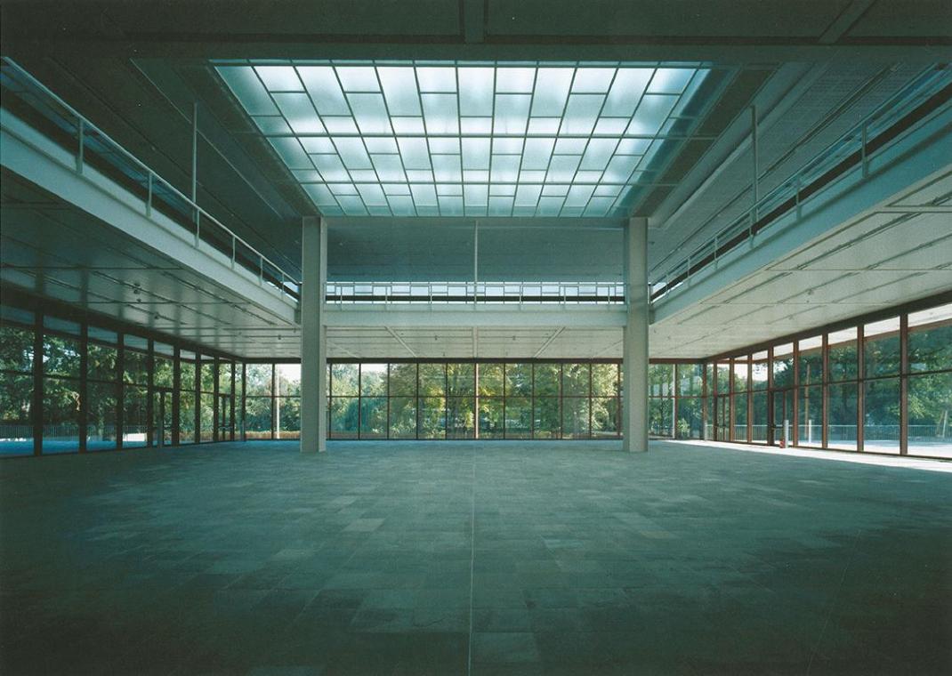 Gerald Zugmann, Dokumentation Umbau 20er-Haus, 2011, C-Print, 14,4 x 20 cm, Belvedere, Wien, In…