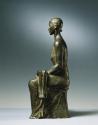 Georg Ehrlich, Mutter mit totem Kind nach Bombenangriff, 1946, Bronze, 79 × 44 × 30 cm, 1962 Ar ...