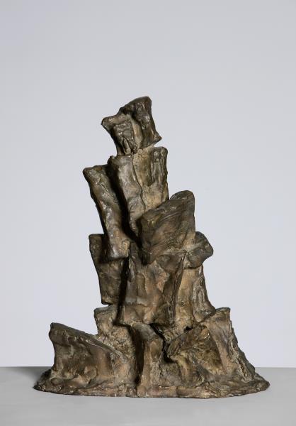 Fritz Wotruba, Entwurf für das Richard Wagner-Denkmal in Mainz, 1968, Bronze, 44 × 20 × 35,5 cm ...