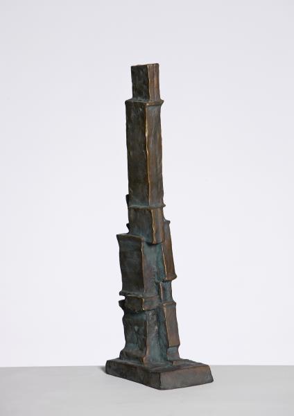 Fritz Wotruba, Kleine stehende Figur, 1961, Bronze, 44,5 × 9,5 × 14,5 cm, Belvedere, Wien, Inv.…