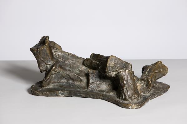 Fritz Wotruba, Liegende Figur II, 1972, Bronze, 37 × 15,5 × 21,5 cm, Belvedere, Wien, Inv.-Nr.  ...