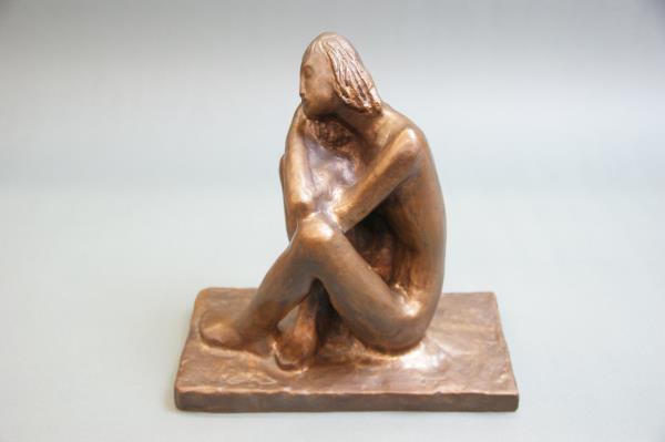 Fritz Wotruba, Kleine Kauernde, um 1930, Bronze, 25,5 × 13,5 × 26,5 cm, Belvedere, Wien, Inv.-N…