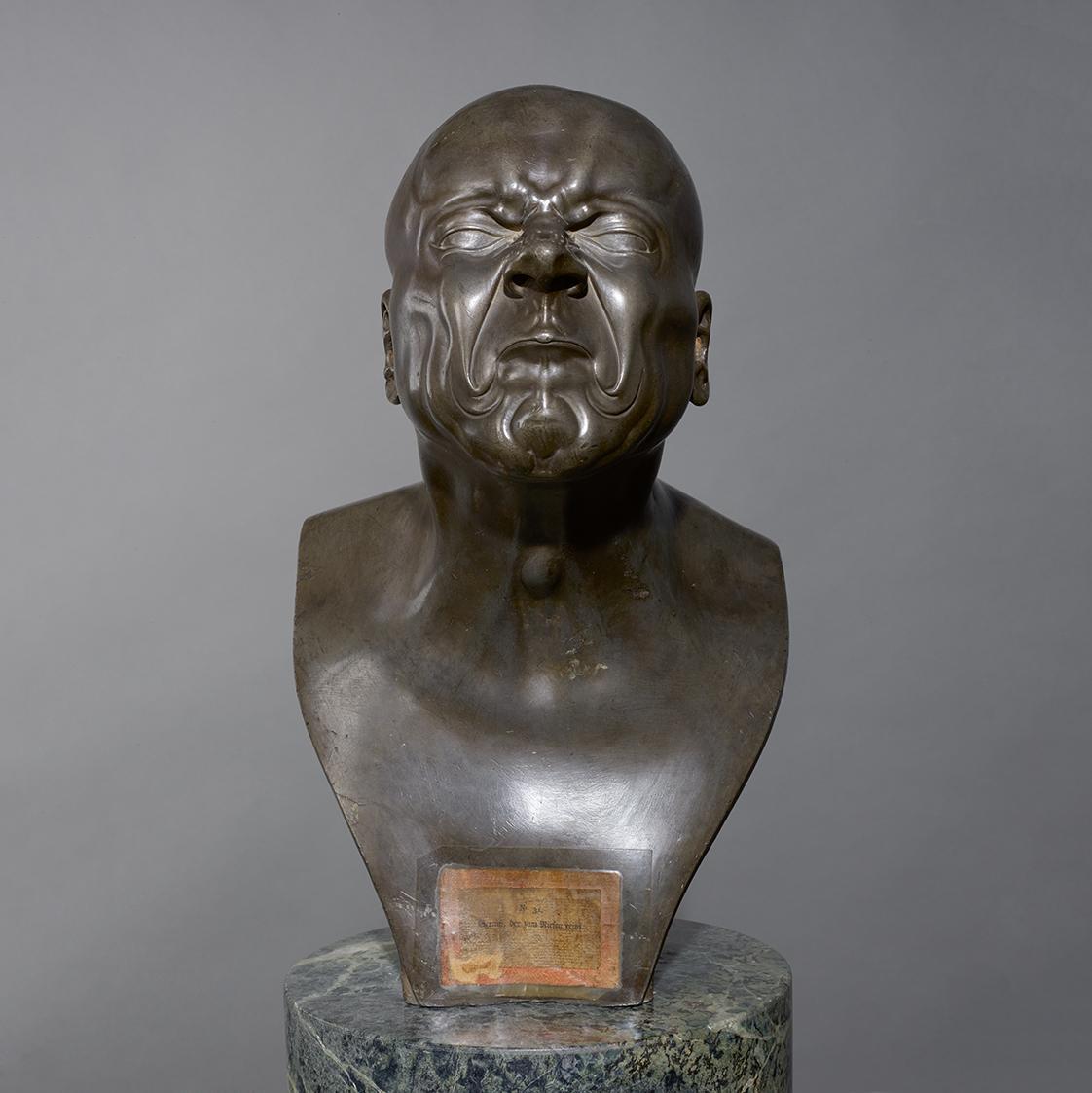 Franz Xaver Messerschmidt, Geruch der zum Niesen reizt ("Charakterkopf" Nr. 31), 1777/1783, Ble…