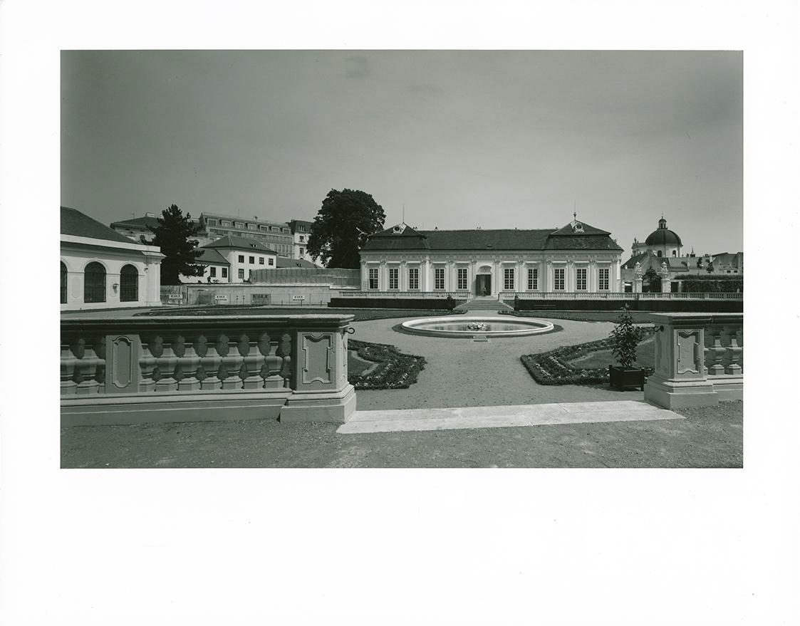 Gerald Zugmann, Dokumentation Verbindungsgang zwischen der Orangerie und dem Unteren Belvedere, ...