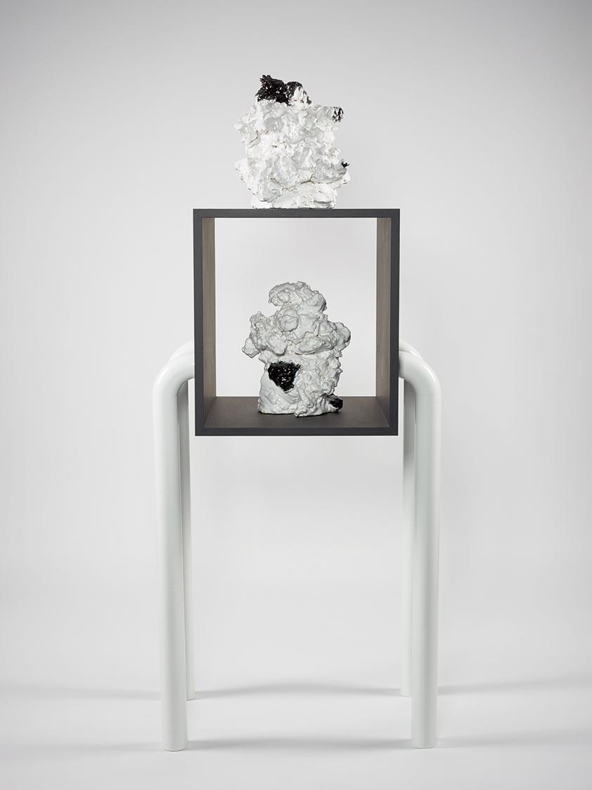 Rosemarie Trockel, On a clear day you can see forever II., 2008, Glasierte Keramik, Podest, 160…