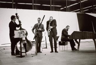 Peter Baum, "Masters of Unorthodox Jazz", 1970, 1970, Barytabzug vom Originalnegativ, Blattmaße…