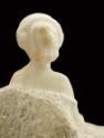 Karl Stemolak, Weibliche Halbfigur, Detail: Hinterkopf, vor 1918, Marmor, 82 × 55 × 57 cm, Belv…