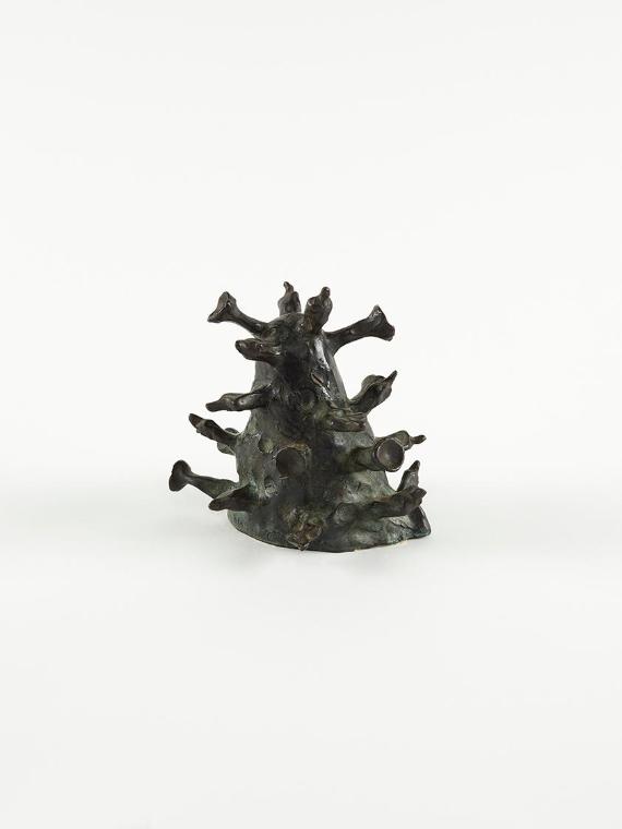 Gunter Damisch, Weltkap, 1991, Bronze, 18 × 20 × 19 cm, Schenkung Sammlung Ploner, Belvedere, W…