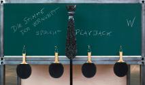Peter Weibel, Die Stimme der Vernunft spricht Playback, 1990, Tischtennisschläger, Schultafel, …