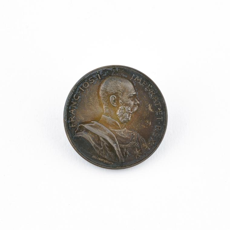 Josef Tautenhayn d. J., Silberne Staats-Medaille der XVII. Jahres-Ausstellung 1901. Kunstverein…