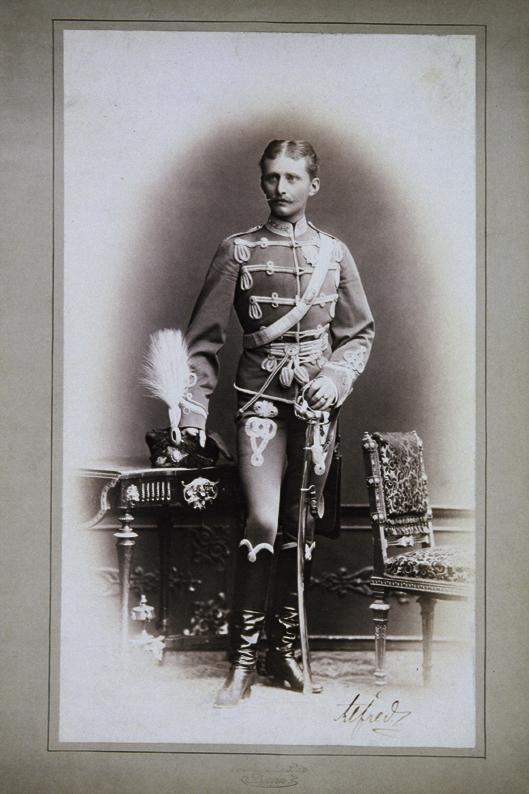 Photographisches Atelier H. Pompeati-Bär, Ungarischer Nobel-Gardist, undatiert, Daguerreotypie,…