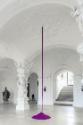 Rudi Stanzel, A Pile of Primes, 2016, Schwarze und violette Kette aus Aluminium, 210000 cm, 82 …