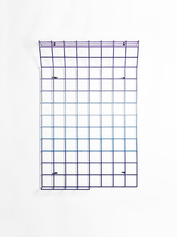 Gilbert Bretterbauer, Thread Grid, 2015, Stahl, Baumwollfaden, 120 × 80 × 25 cm, Belvedere, Wie ...