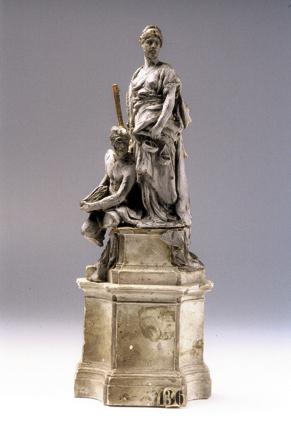 Rudolf Emanuel Ritter von Weyr, Die Gerechtigkeit, undatiert, Graues Modellierwachs auf Gipssoc…