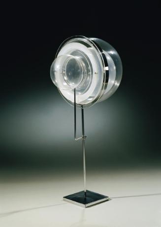 Cornelius Kolig, Ohne Titel, 1968, Eisen verchromt, Plexiglas, ca.: 70 × 27 × 32 cm, Belvedere,…